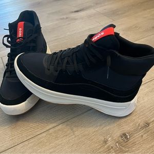 Sorel ONA 503 Mid Hiking Boot